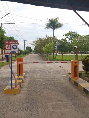PARKING GATE SYSTEM RSUD OKU TIMUR