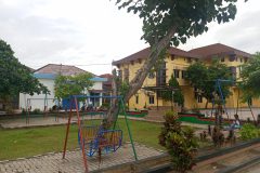 TAMAN BERMAIN ANAK RSUD OKU TIMUR