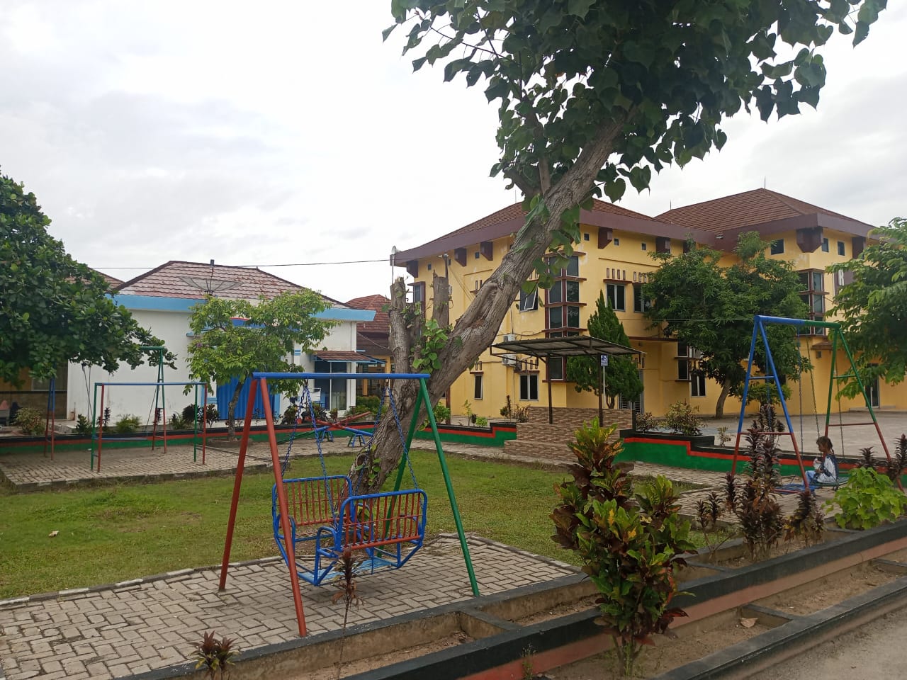 TAMAN BERMAIN ANAK RSUD OKU TIMUR