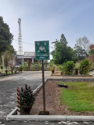JALUR PETUNJUK ARAH